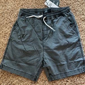 Quicksilver boys large gray shorts